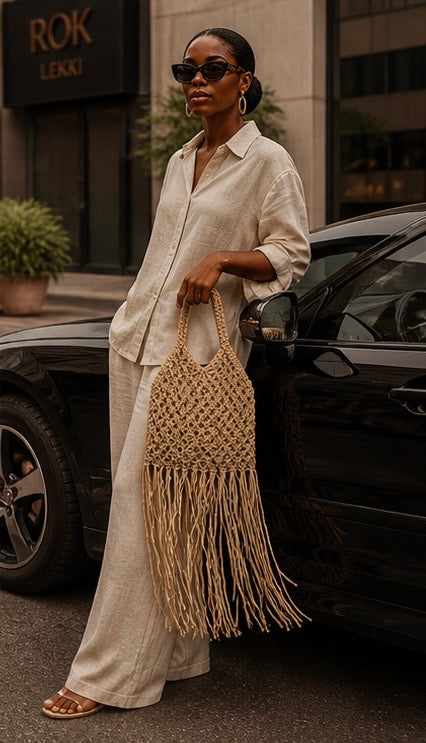 Knotted Tote Bag with Long Fringes
